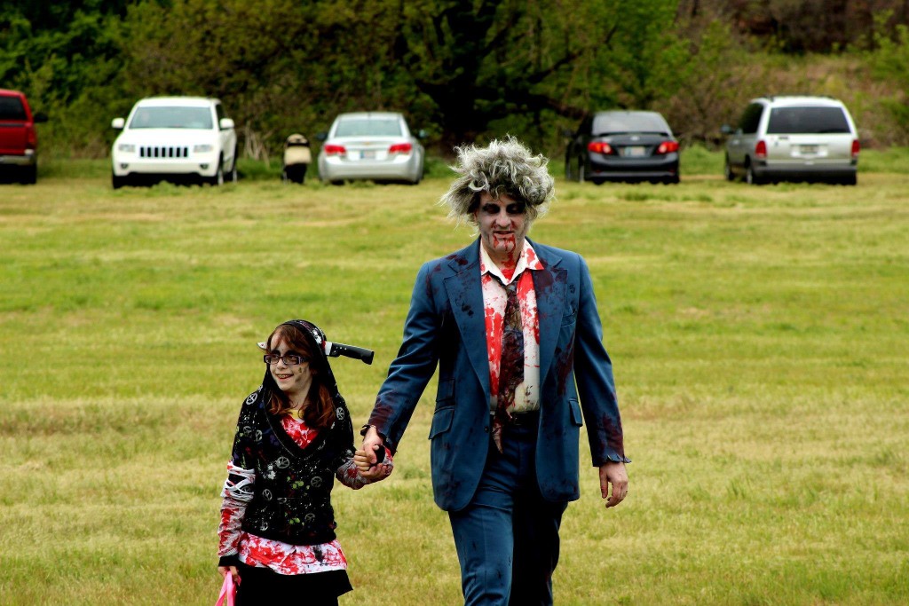 Dad Daughter Zombie