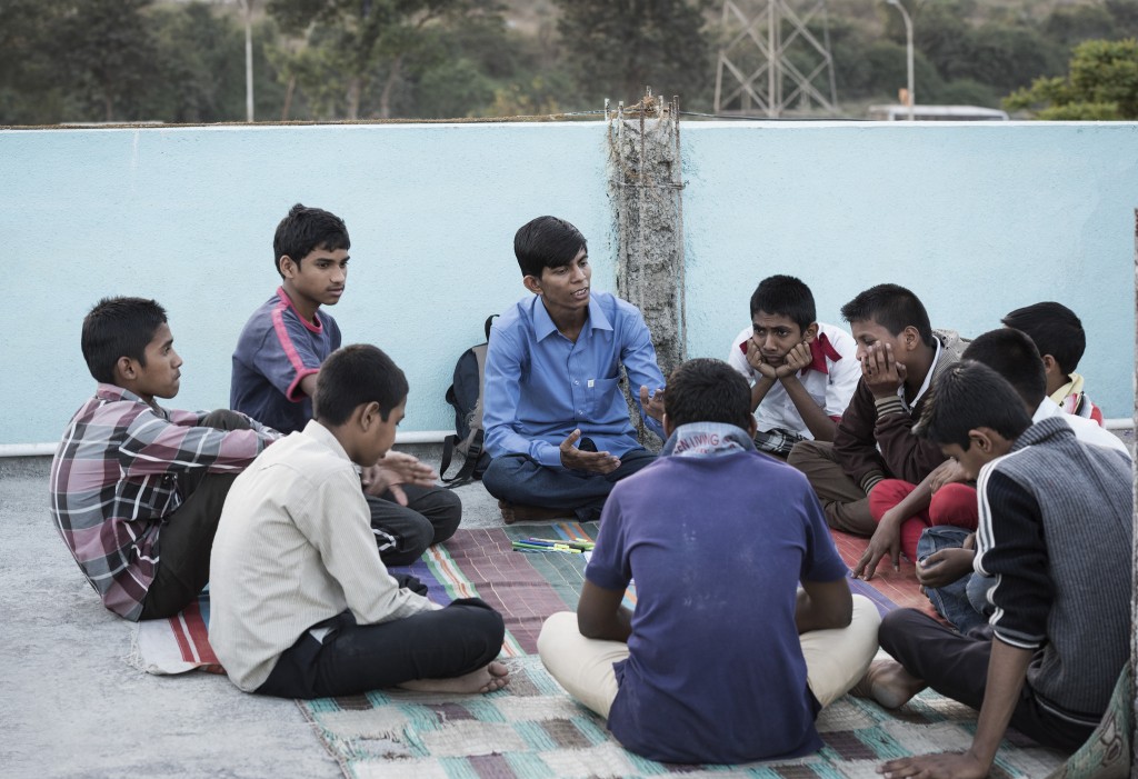 1. Mentor - Pravin Katke facilitating a session of Action for Equality Programme in Vikas Nagar in Pune